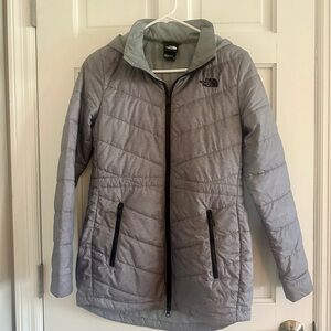 The North Face Women's Gray Quilted Puffer Jacket - XS